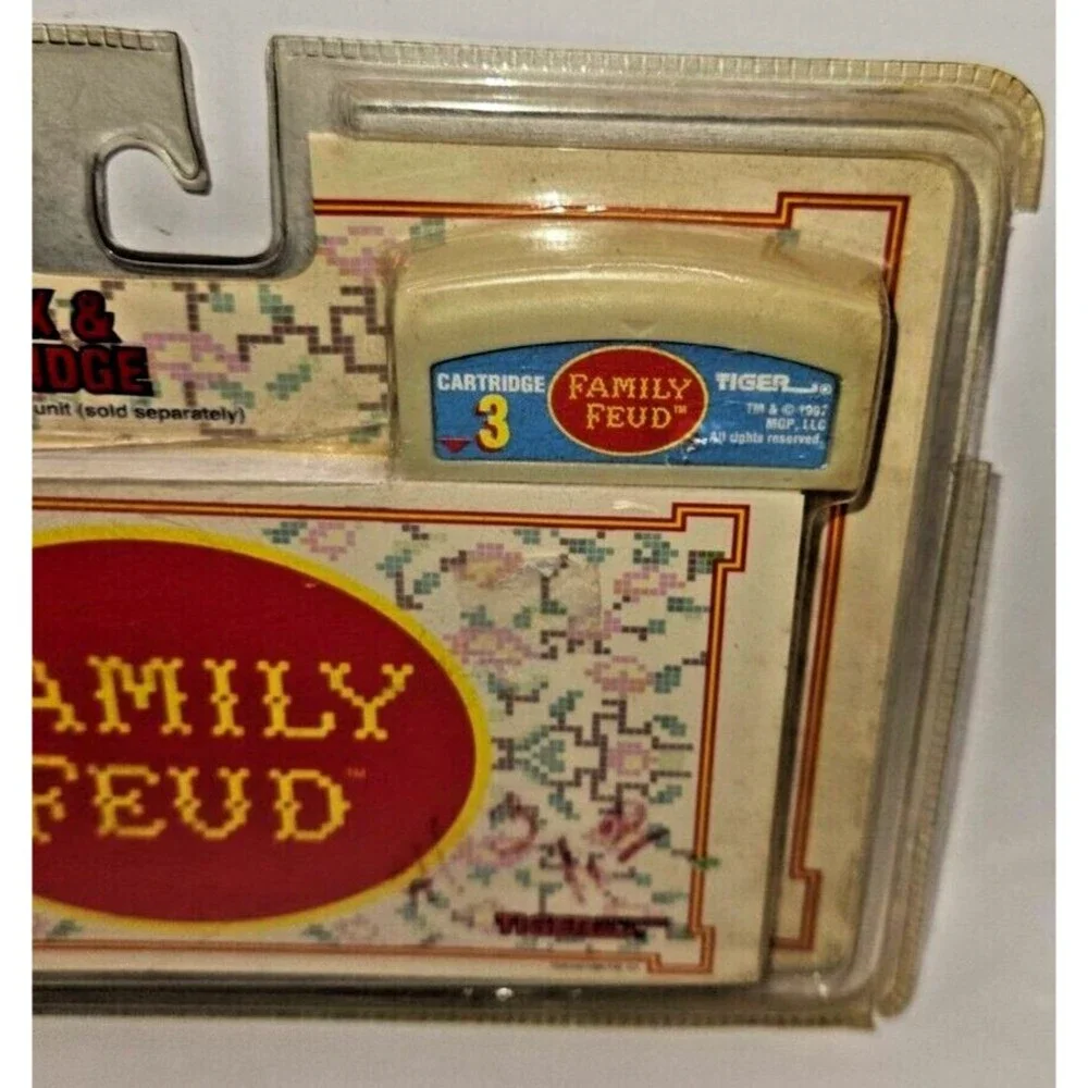 Vtg FAMILY FEUD GAME Cartridge 3 Tiger Toy Game & Answer Books Electronics NOS
